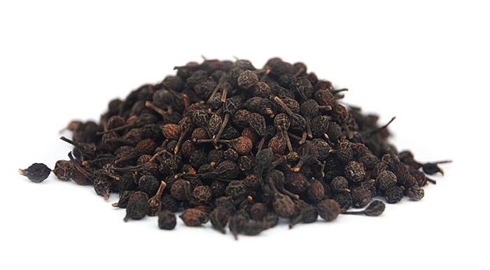 Poivre sauvage Voatsiperifery Madagascar – grains avec queues fines